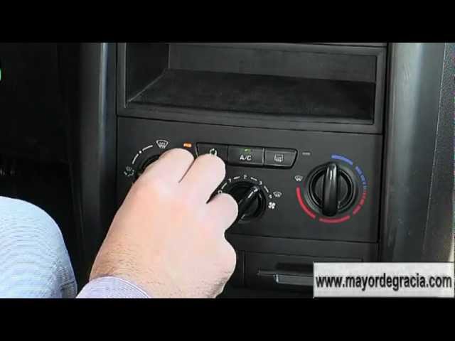Cómo cambiar los botones del aire acondicionado del coche